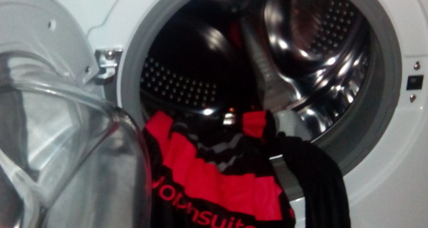 Morphsuit im Waschmaschine